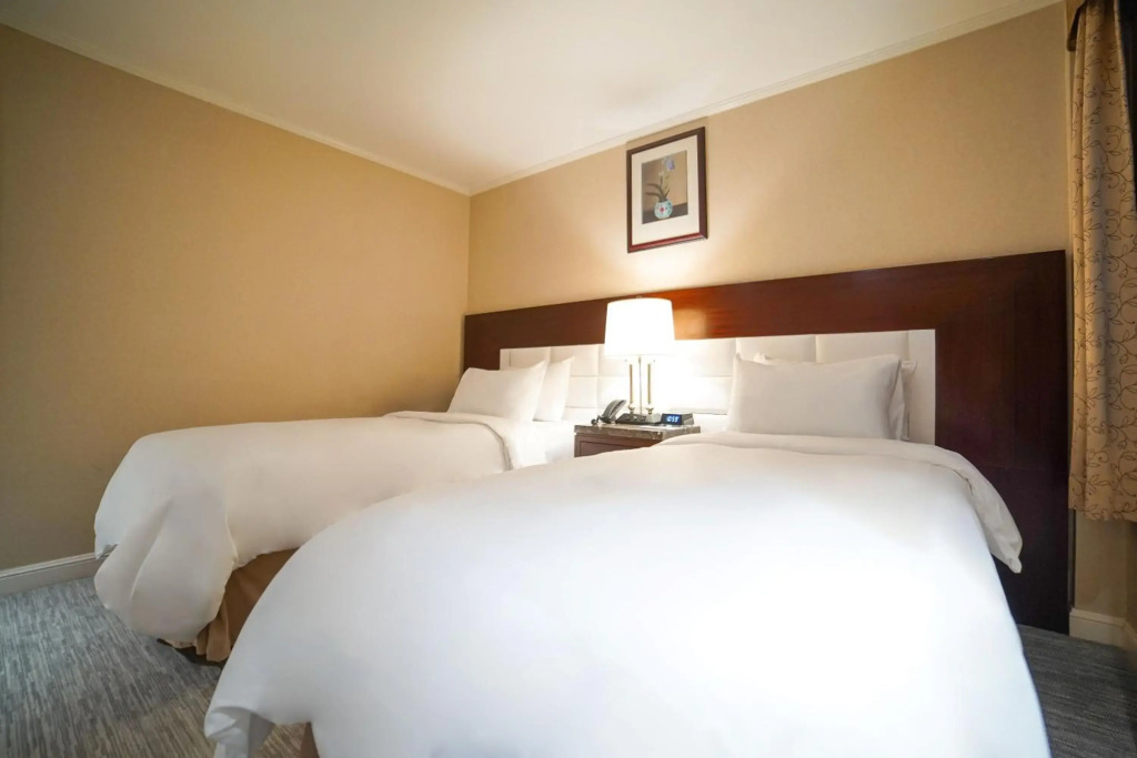 Hotel Stanford