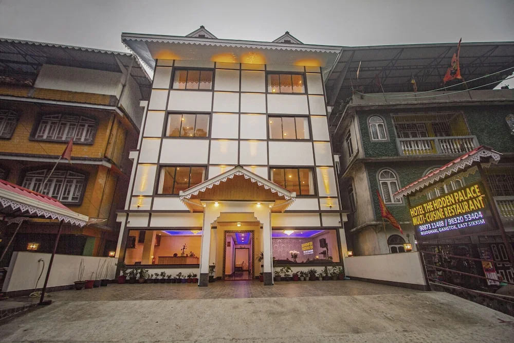 Hotel Hidden Palace