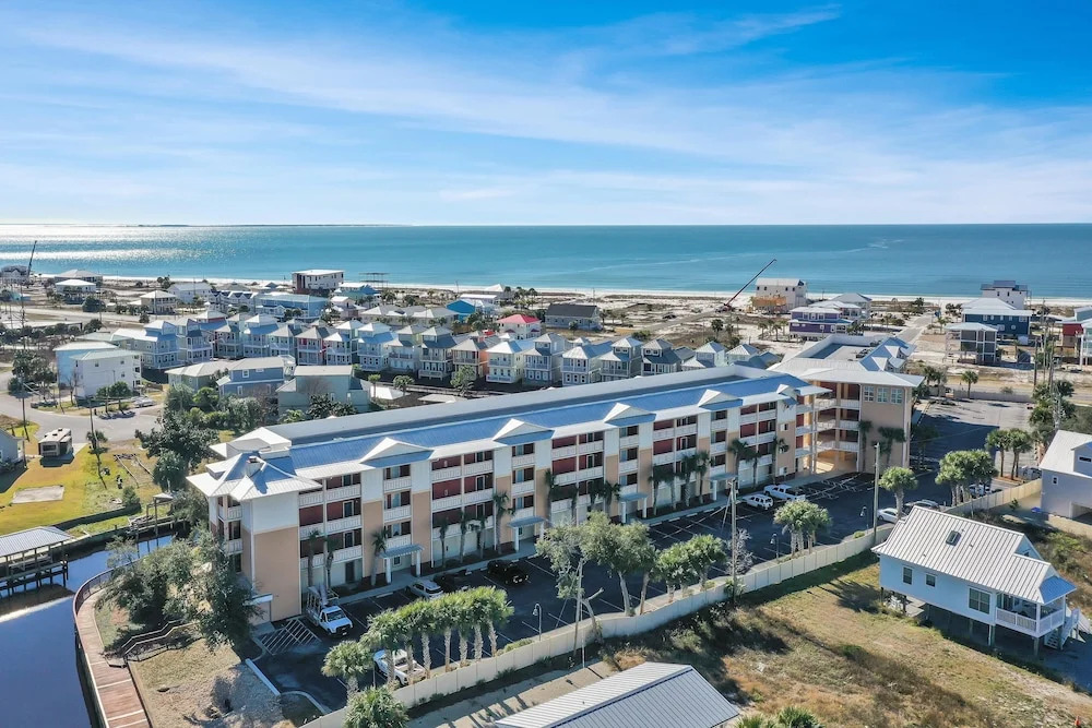 Waterside Village Cottage 3220 by Pristine Properties Vacation Rentals