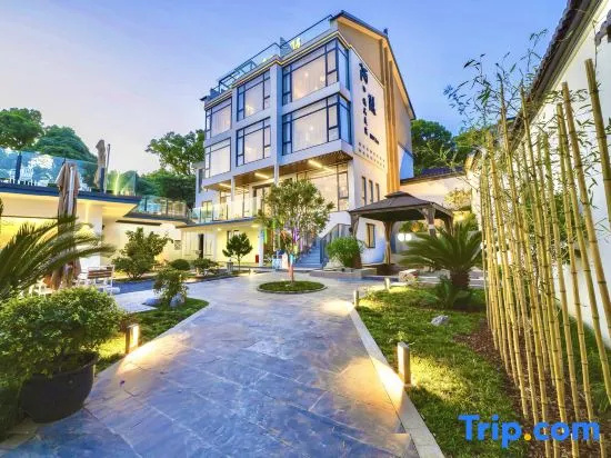 Suzhou Moyin Boutique Designer B&B (Xishan Scenic Area Branch)