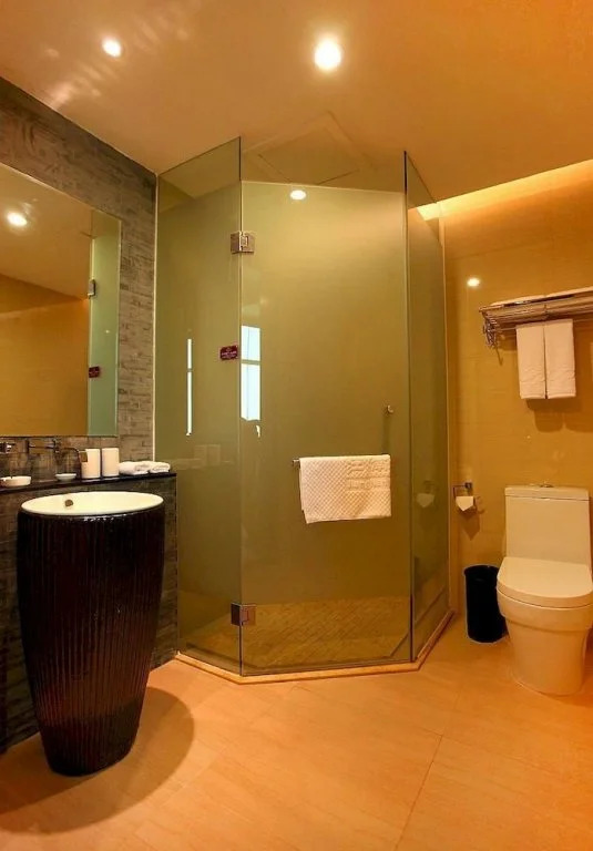 Jiangnan Yijia Hotel