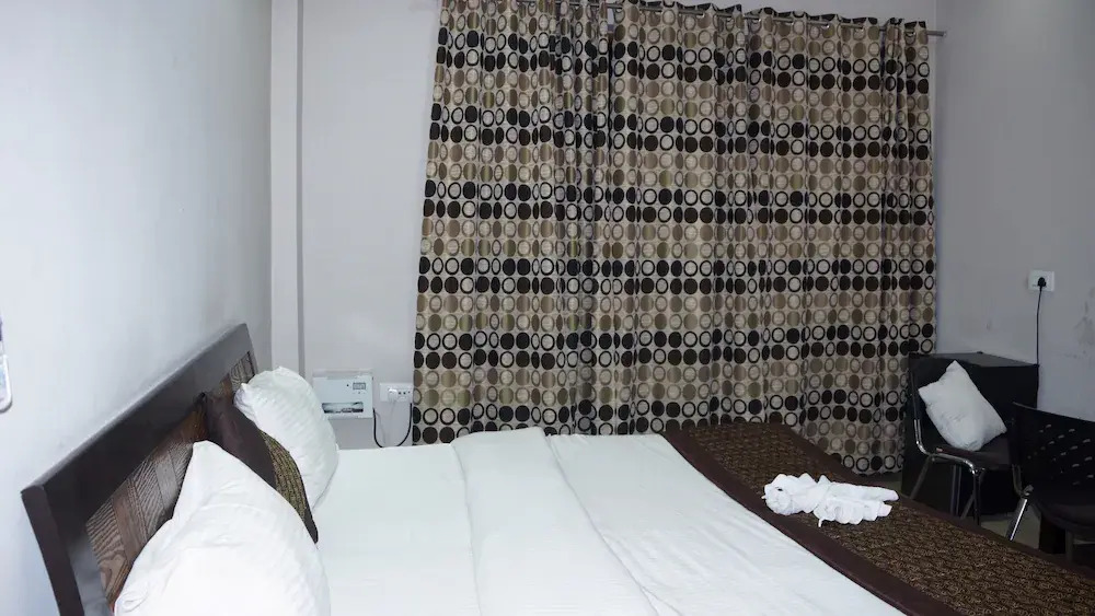 Maxfort Hospital Apartment
