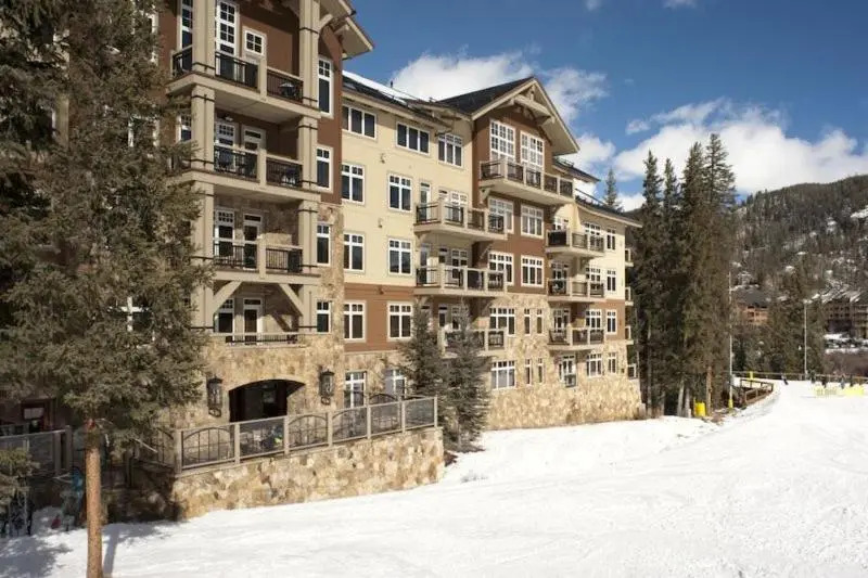 Premier 2 Bedroom Ski In, Ski Out Lone Eagle Condo With The Best Access To Skiing In Keystone