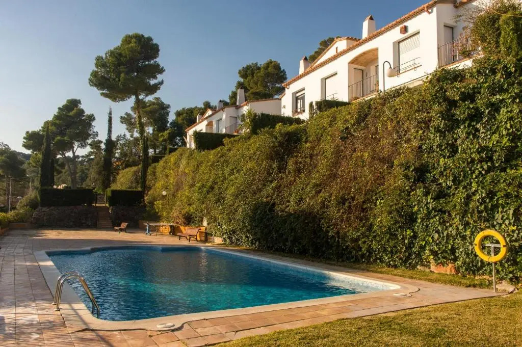 L-1 Calella DE Palafrugell 8 PAX