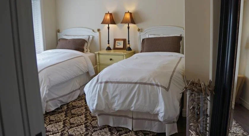 The Doctor's House Inn & Spa
