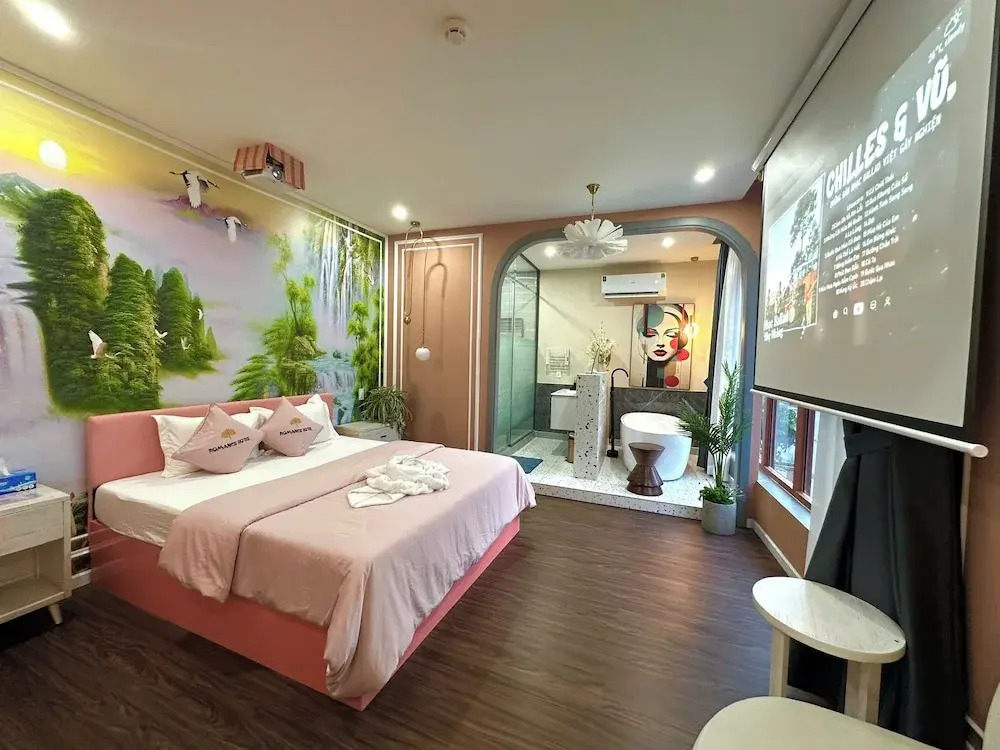 Romance Hotel