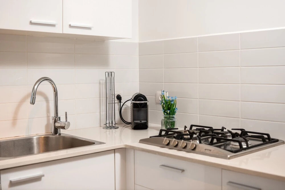 1Bd W/Balcony Near Rothchild By Sea N' Rent