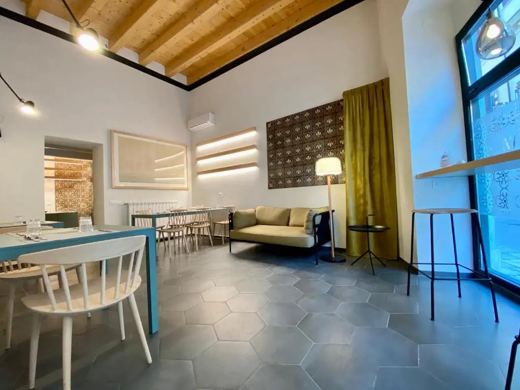B&B ALIVA