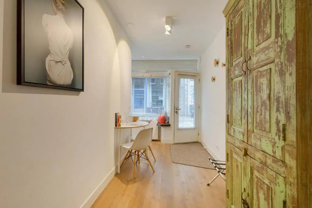 Luxurious Studio Jordaan Couple Getaway