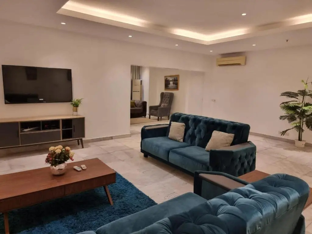 Luxury 3 bedroom apartment ikoyi with gym and pool