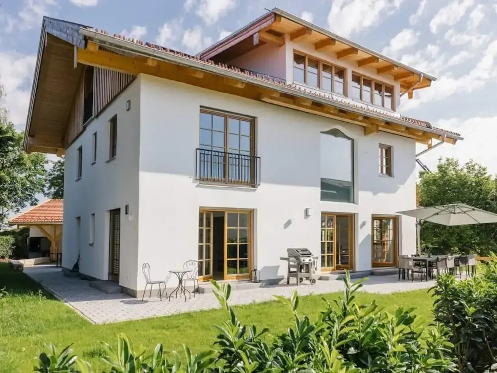 Cloud 9A Comfortable Holiday Residence