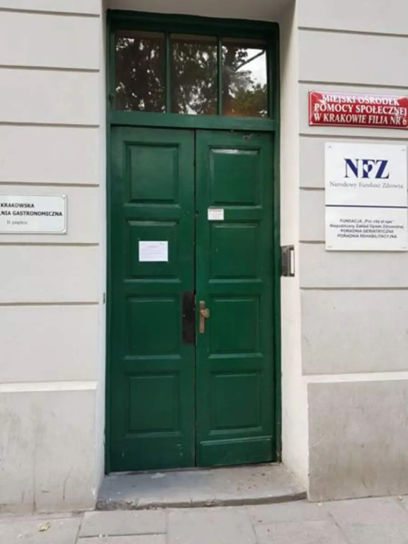 Shishkin Art Hostel