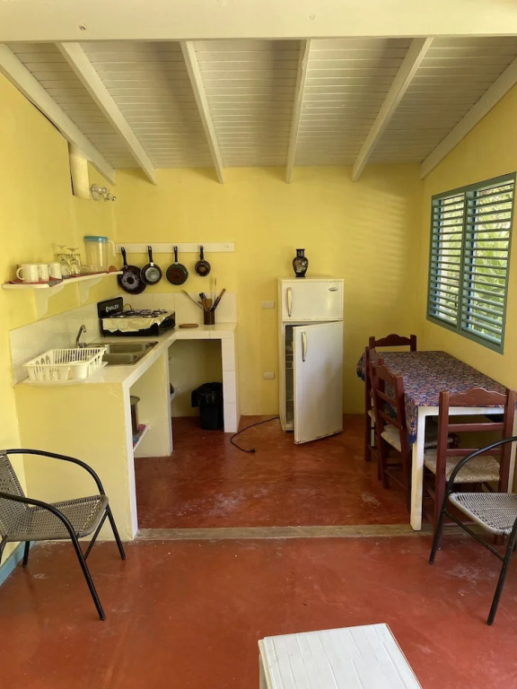 Iguana Hotel