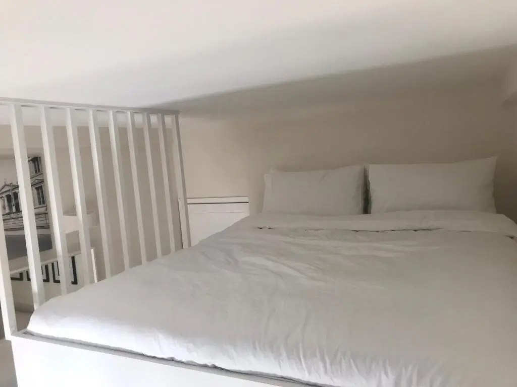 A'nB OXFORD - LOCATION LOCATION LOCATION!! Contemporary 2-bed FLAT with private lock-up parking in CENTRAL OX1