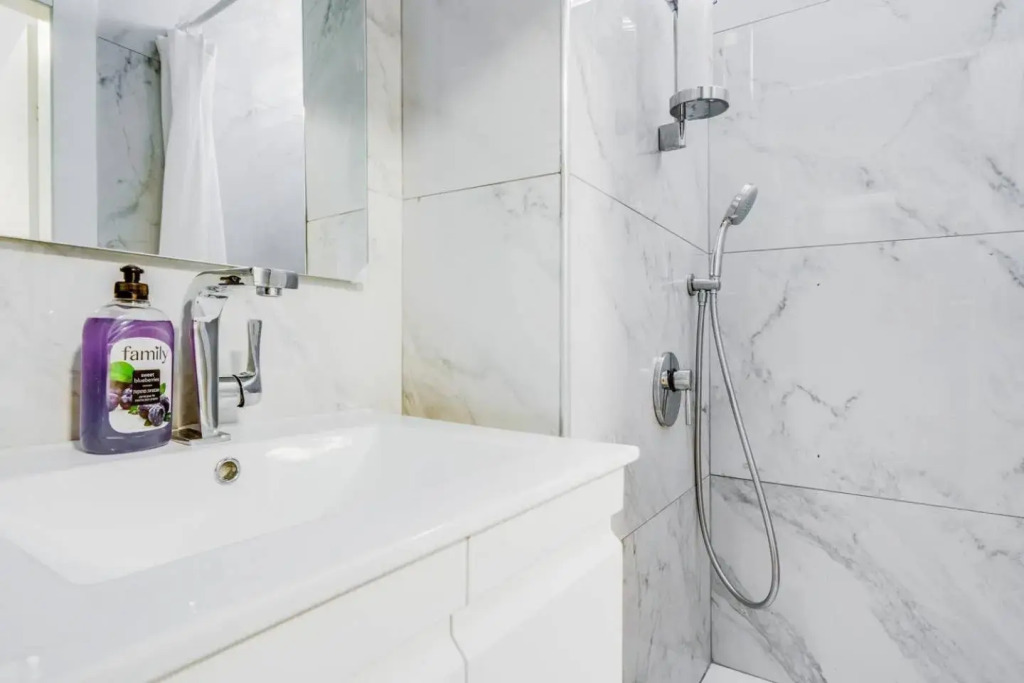 Magnifique Appartement A 3' De La Plage Et Kikar