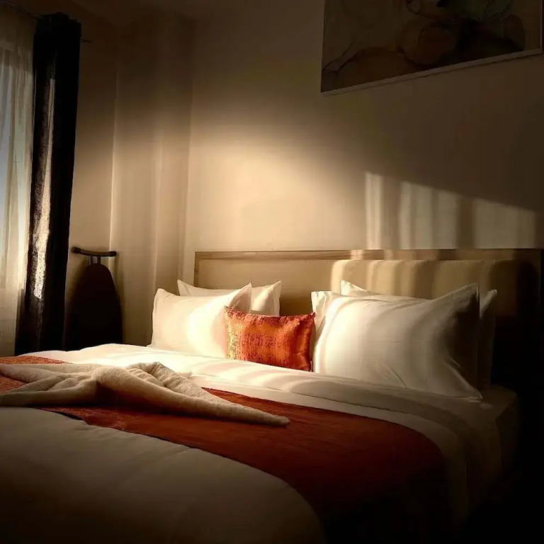The Grand Empire Hotel