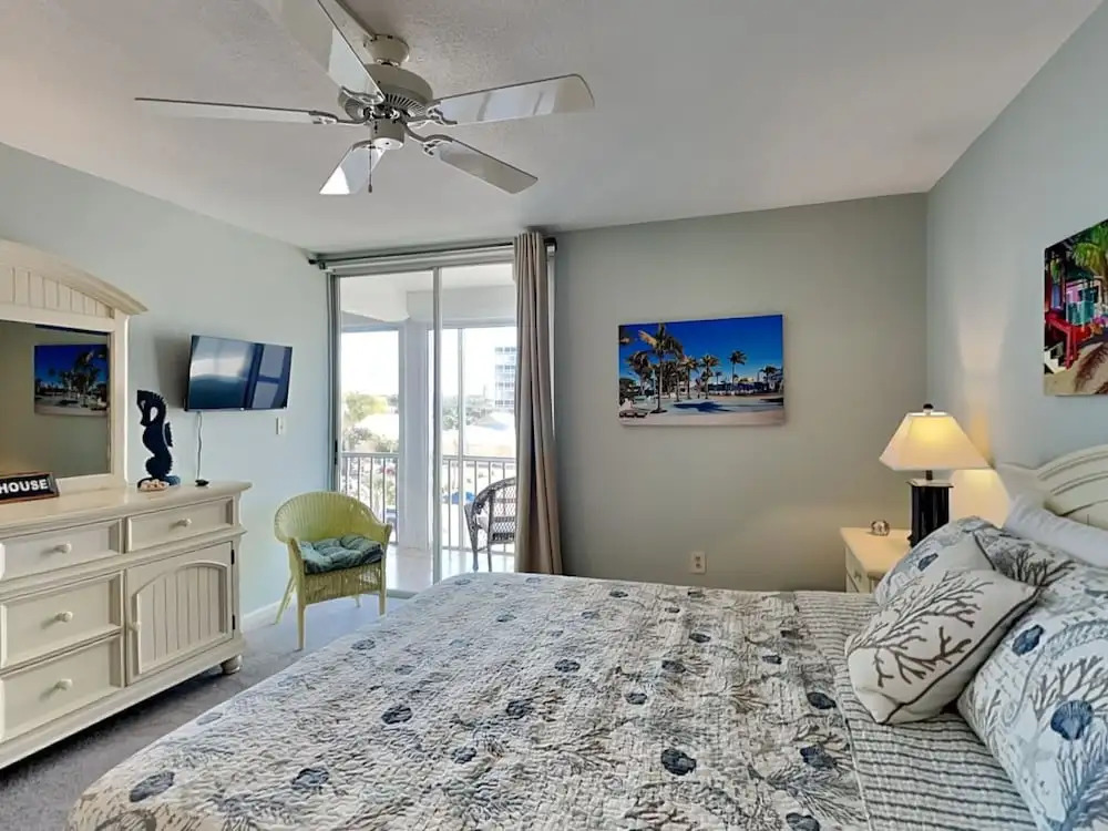 Island Reef 304 by Distinctive Beach Rentals