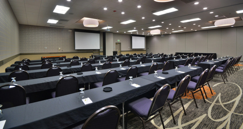 Embassy Suites by Hilton Denver Central Park