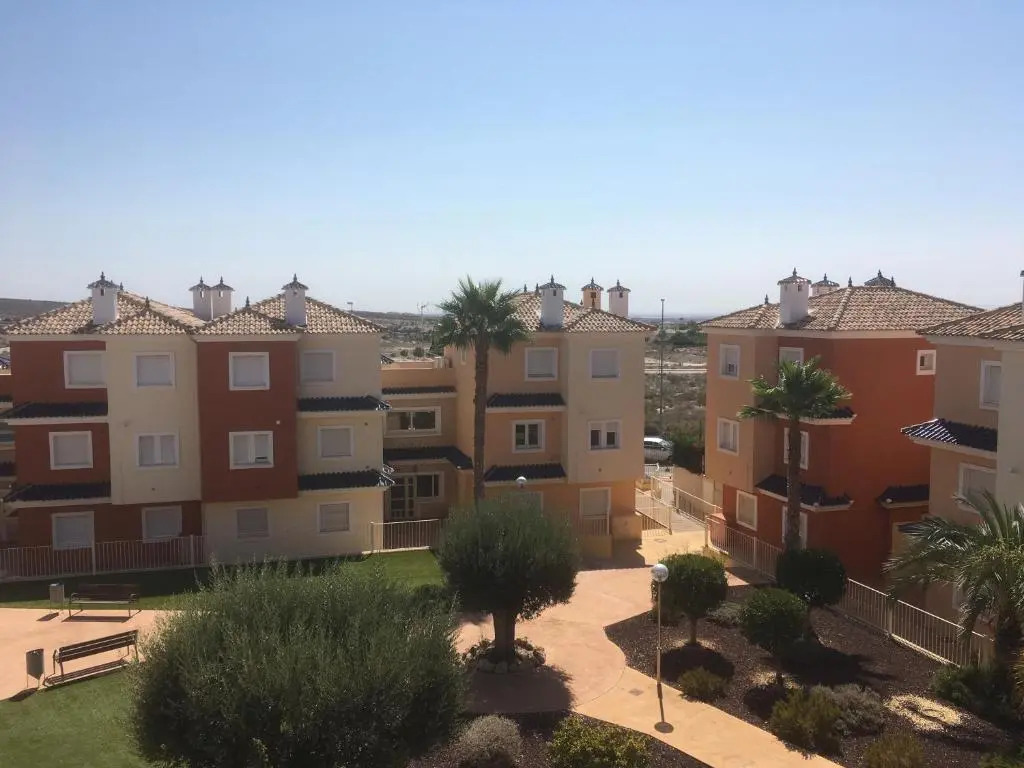 Residencial Alhambras1