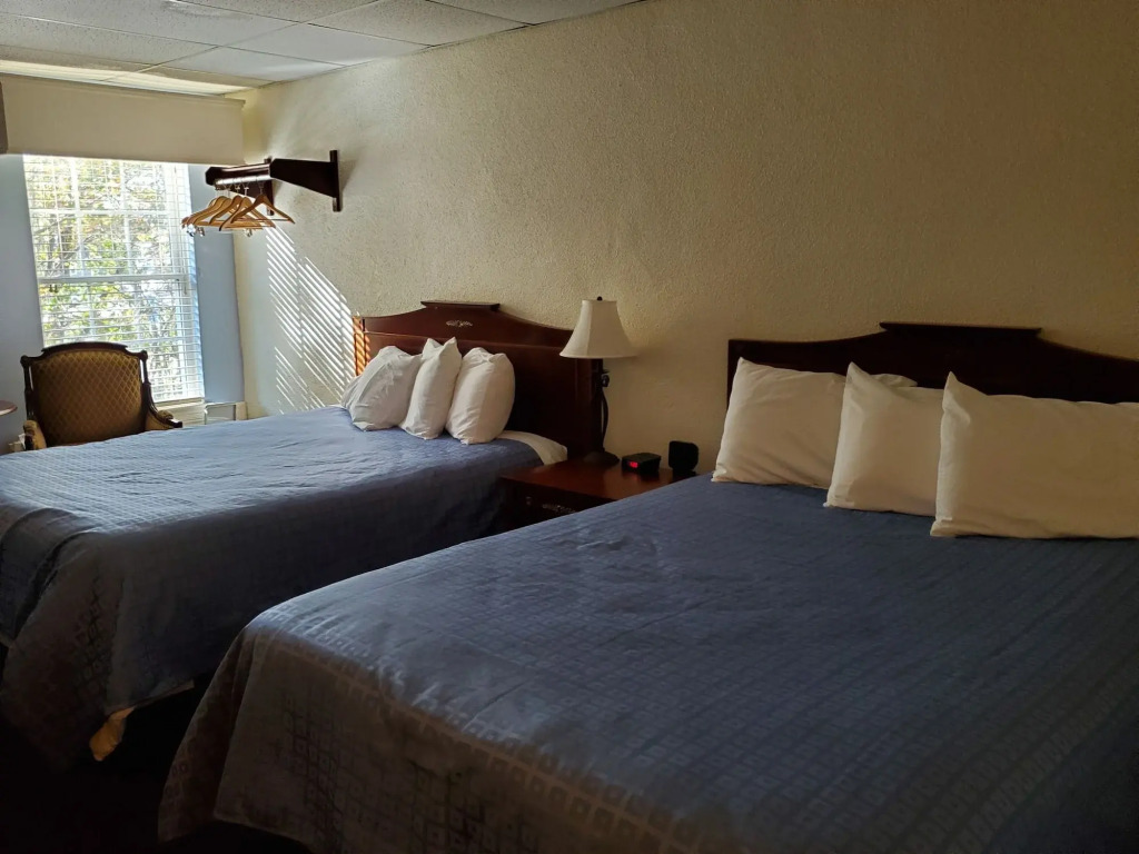 Fireside Inn and Suites Bangor
