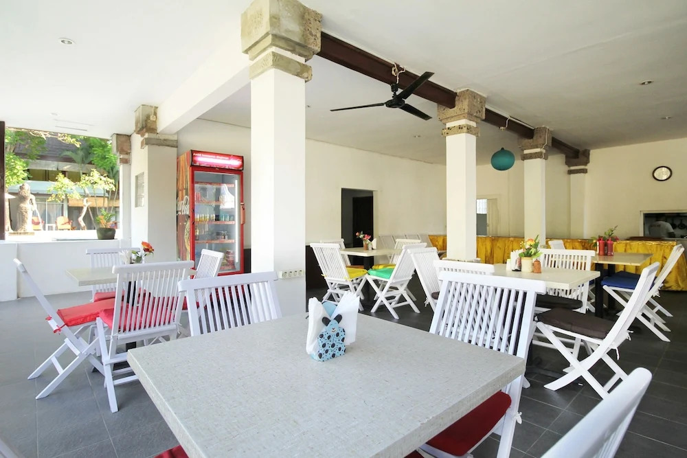 巴厘岛水明漾克罗柏崁贝拉班888酒店(Airy Eco Seminyak Kerobokan Beraban 888 Bali)