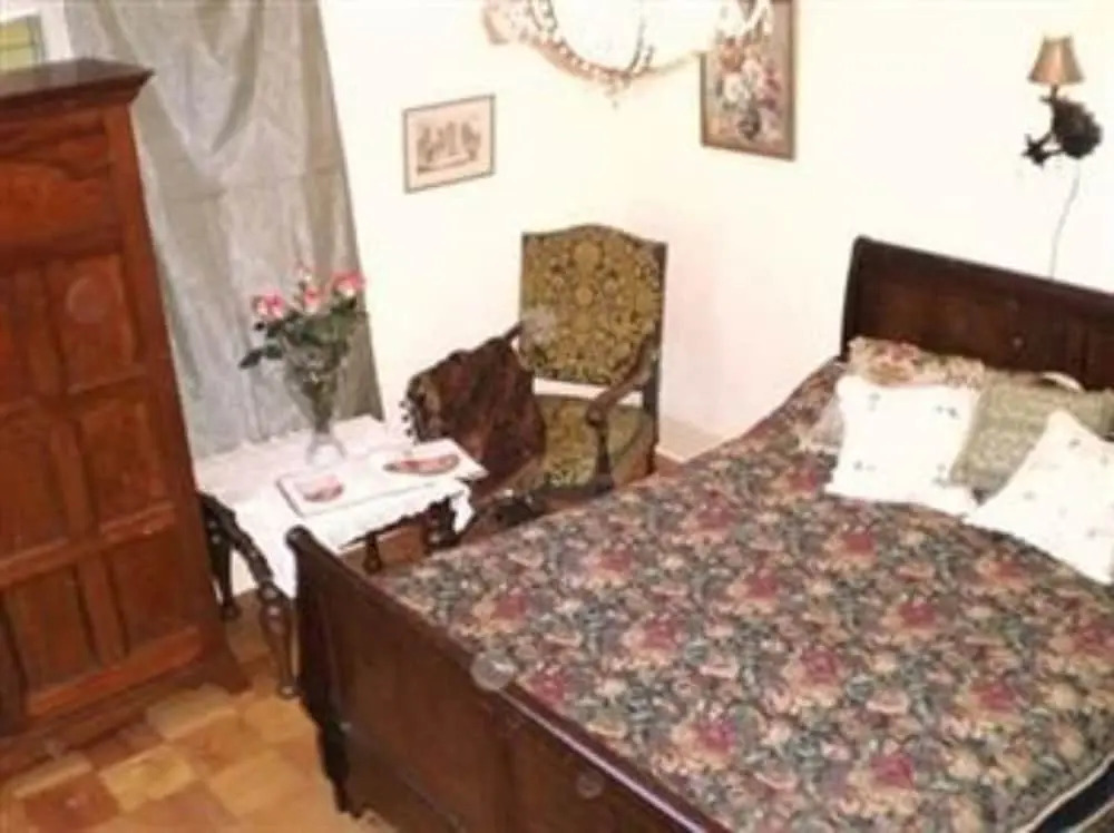 Mozart Guest House Seattle Bed and Breakfast