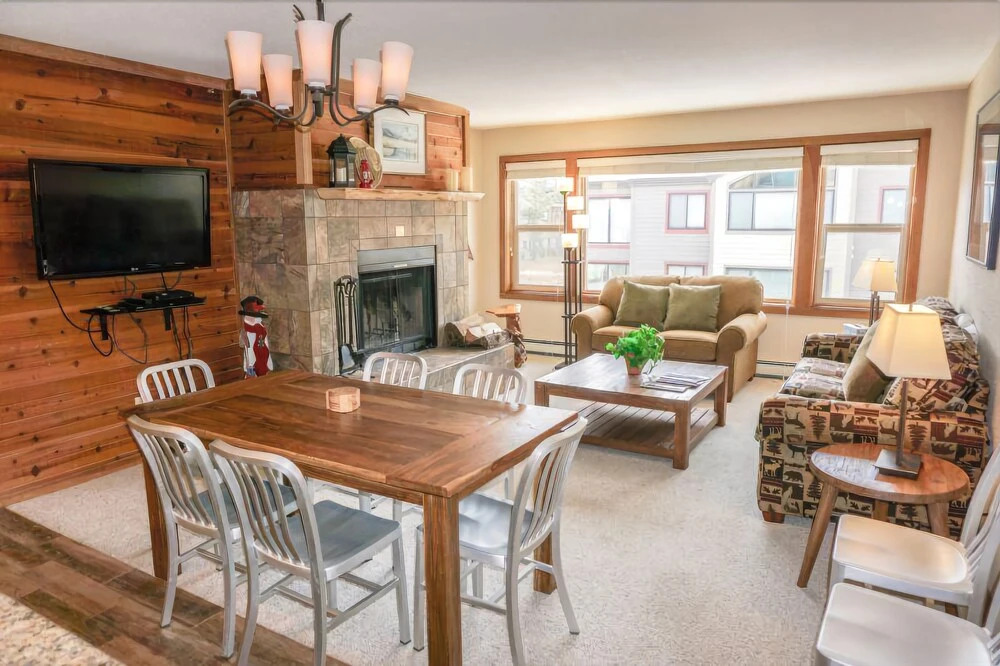 Sun Meadows 1 - 202 Luxury 2 bdrm