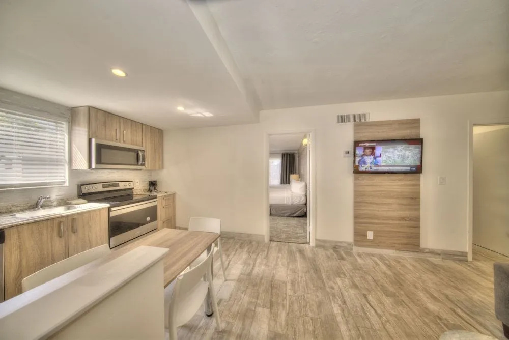 Riverside by the Beach Apartments