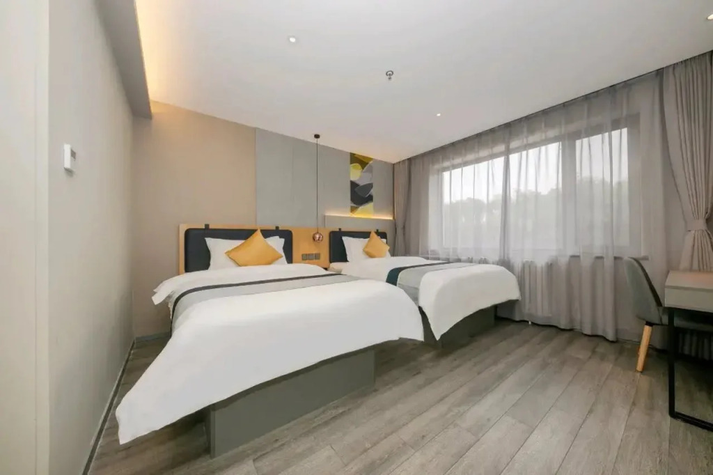 Wanfeng Hotel (Beijing 302 Hospital)