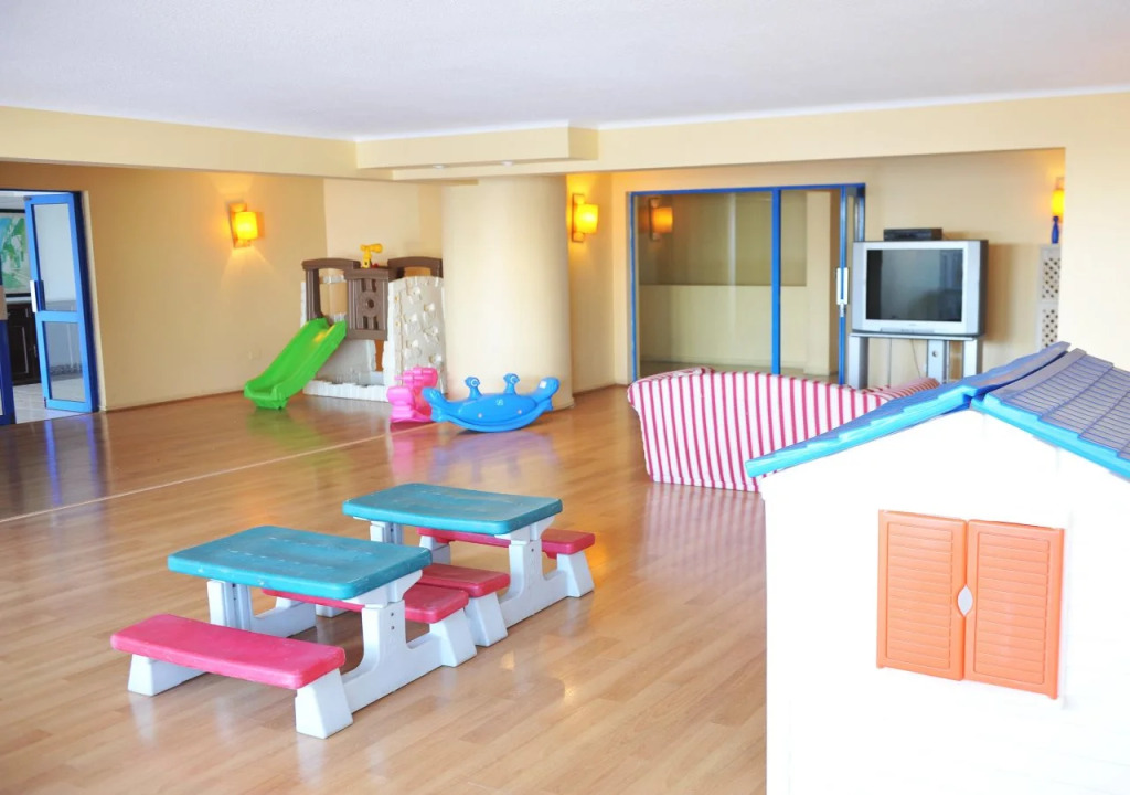 MR Mar Suites