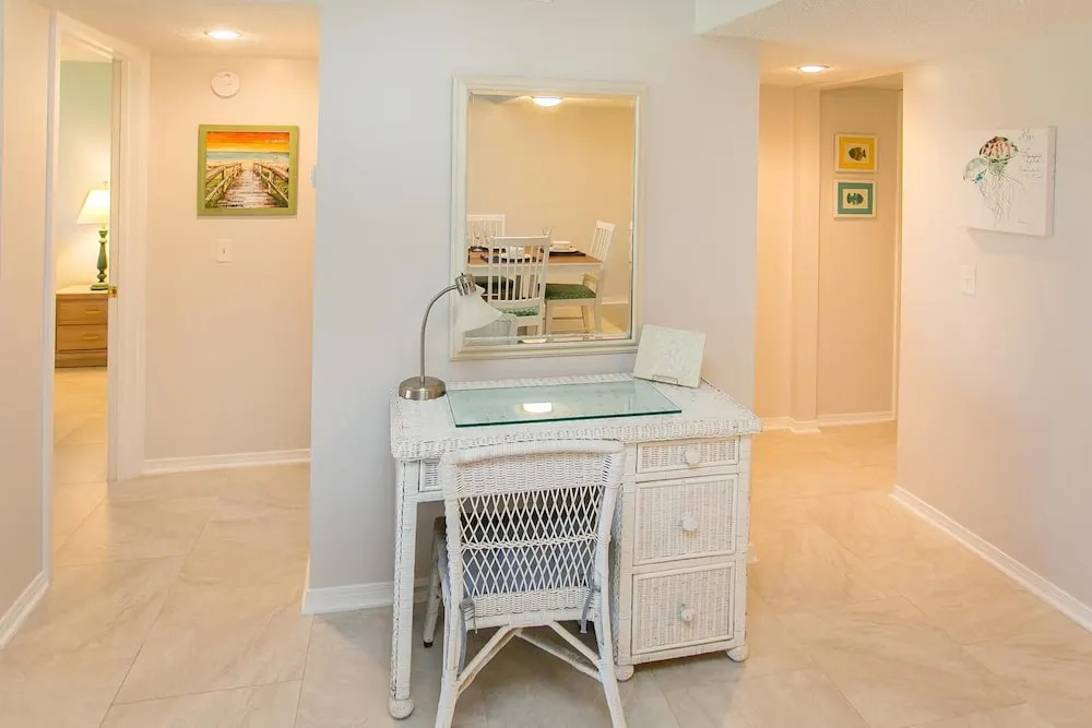 SEA Haven 318 [2/2] Free Activities! & Oceanview Wifi Pool