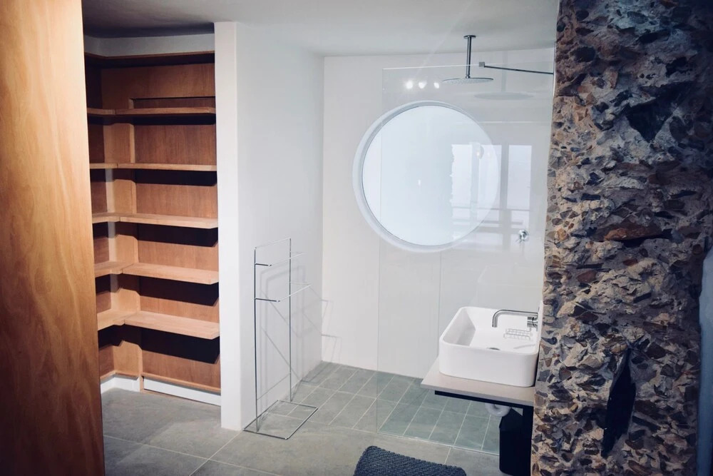 Modern Studio Apartment in Seapoint