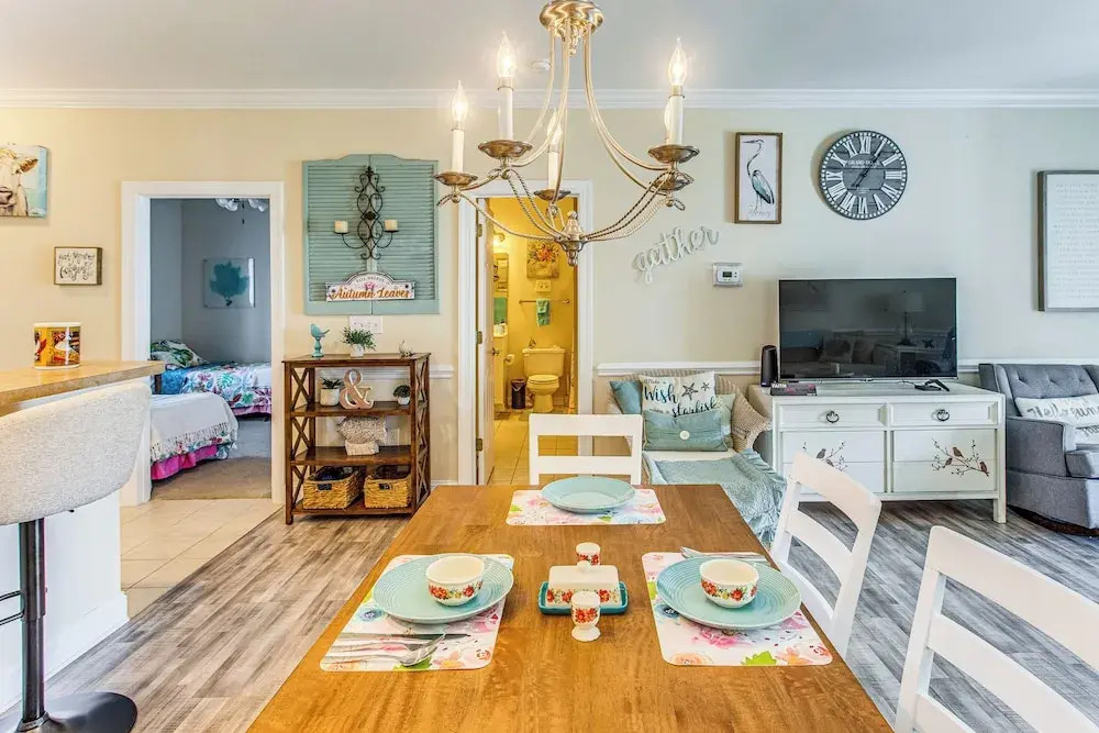 Relaxing Condo w/ Pool Near Beach & Casino