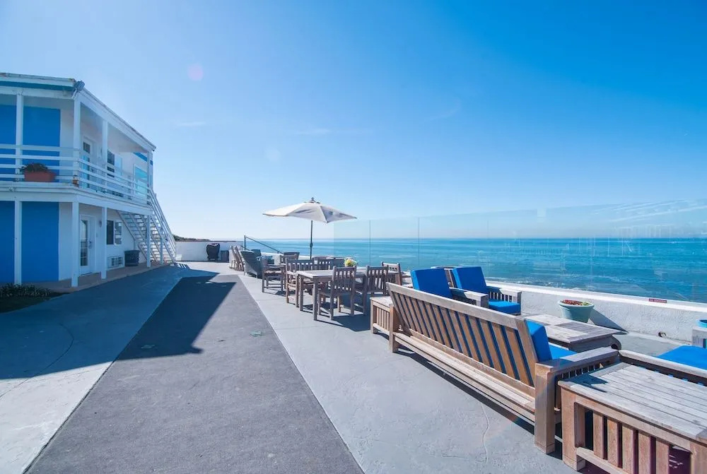 The Inn at Sunset Cliffs