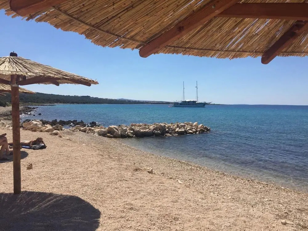 Luxurious Apartment in Novalja Near Sea