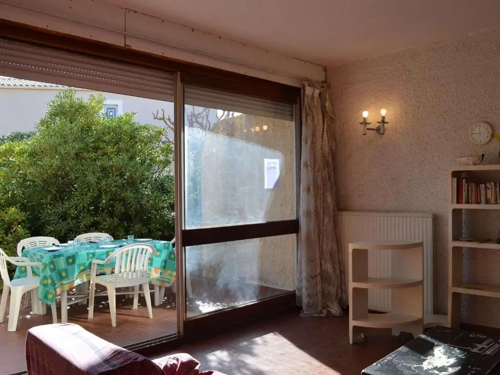 Maison Familiale 4 Pièces, 6 Couchages, Près de la Plage à Saint Pierre la Mer - FR-1-229D-76