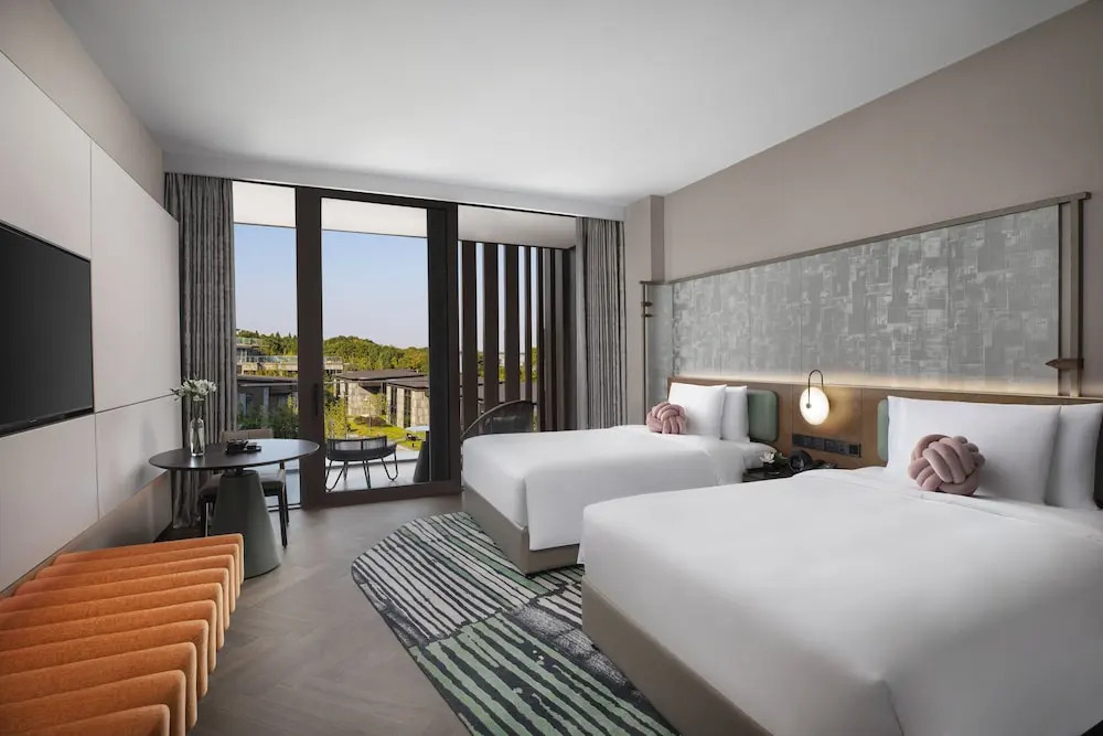 Hotel Indigo Suzhou Yangcheng Lake by IHG