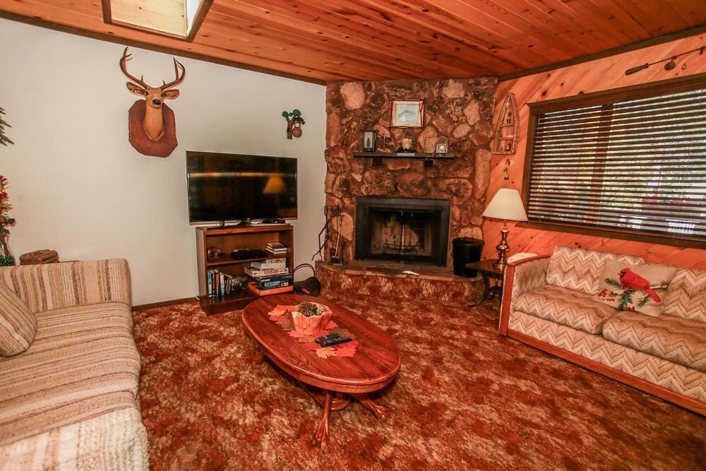 Little Bear Cabin-1811 by Big Bear Vacations