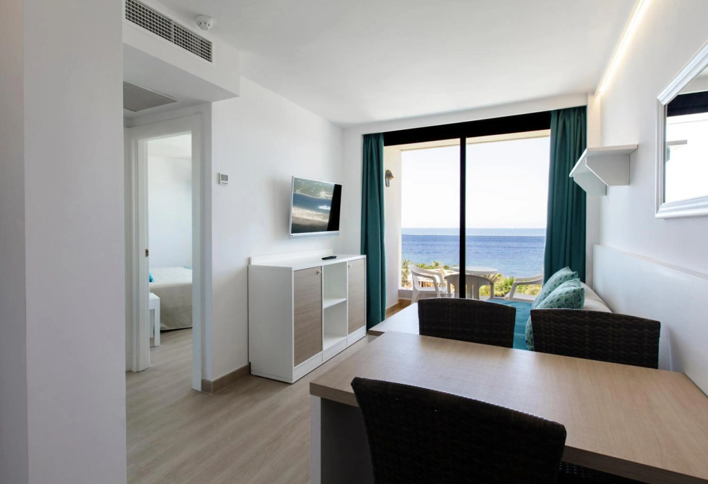 Marvell Club Hotel & Apartments