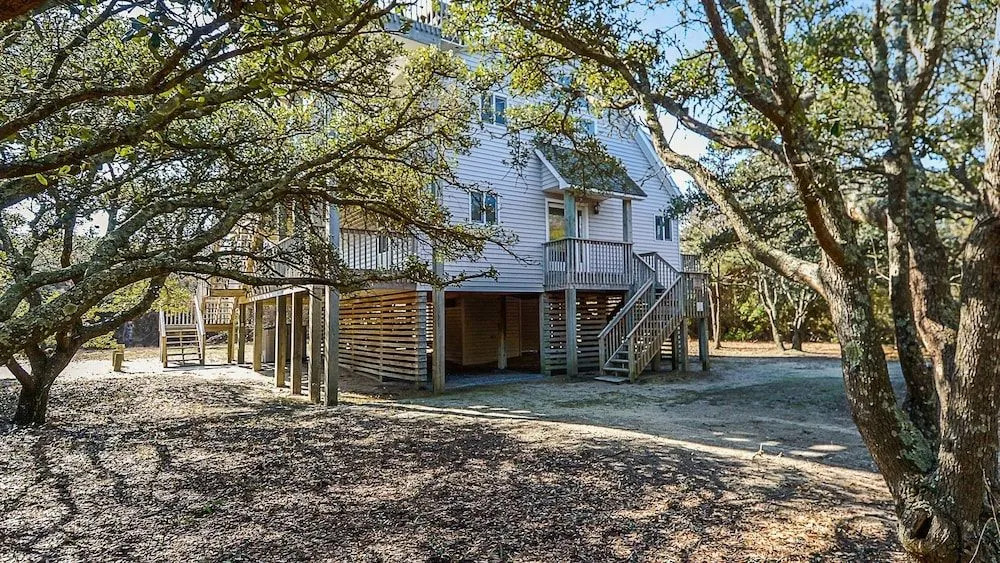 The T House - 5 Br Home