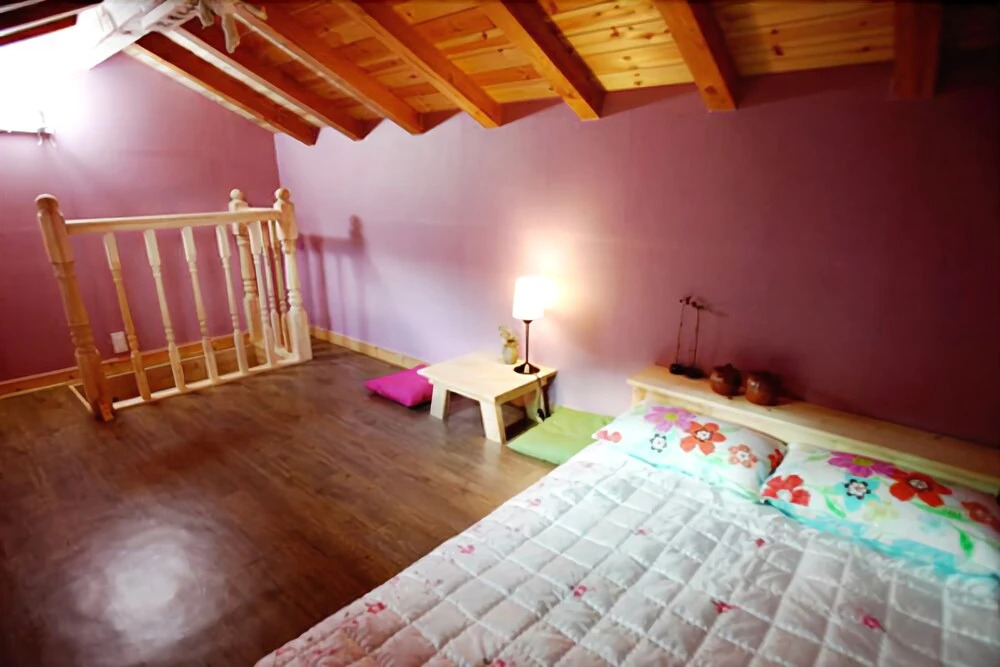 Yeongwol Wolgangsanhachon Pension