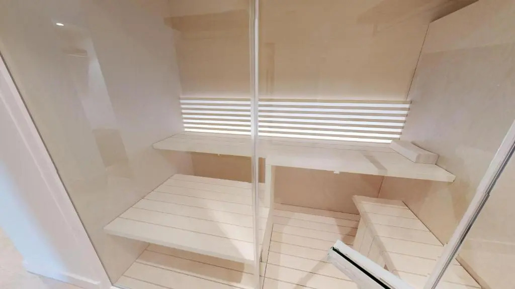 White Pearl Apartment 2.12