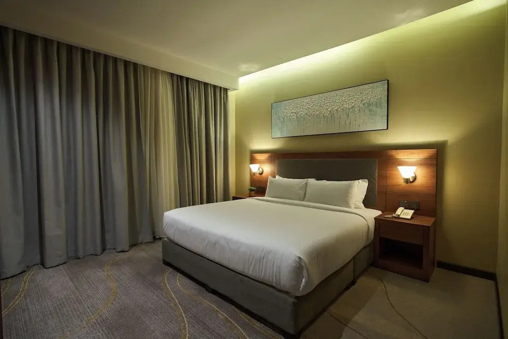 Platinum Hotel