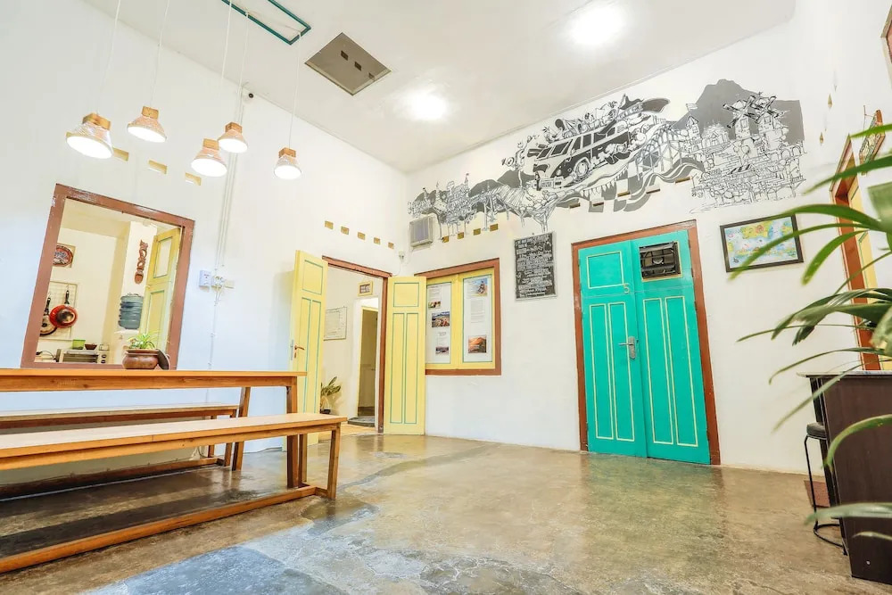 Snooze Guesthouse Yogyakarta - Hostel