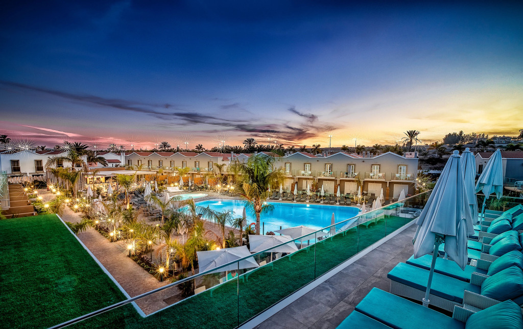 Hotel LIVVO Los Calderones