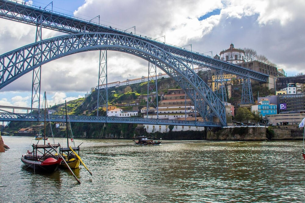Guest H4U - Porto Fontainhas Romantic Place