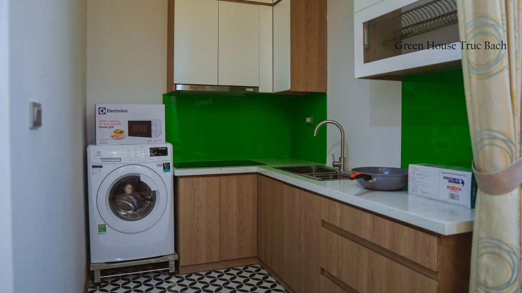 Green House Service Apartment