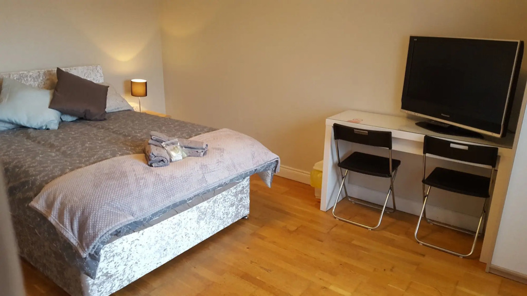 Lawnbrook Town House