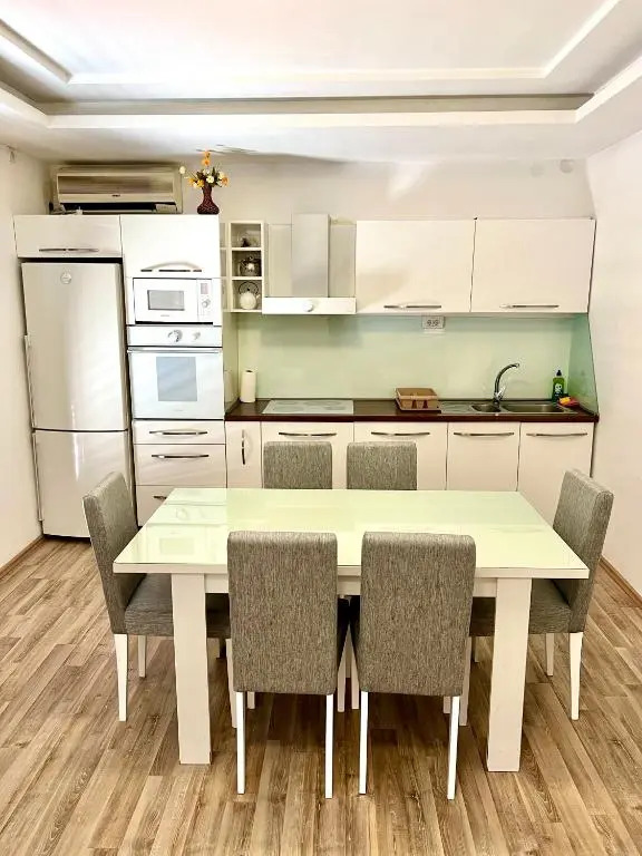 Apartments Family