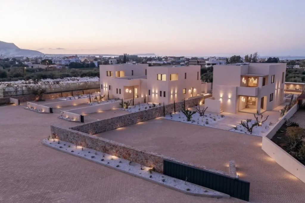 Sokratis LocoLux Villas & Suites